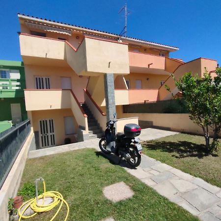 Oasy4 Apartment Villasimius Bagian luar foto