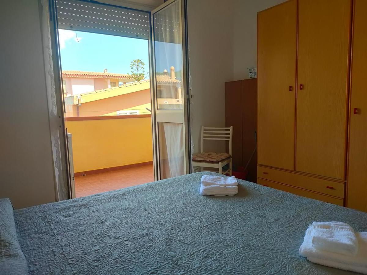 Oasy4 Apartment Villasimius Bagian luar foto