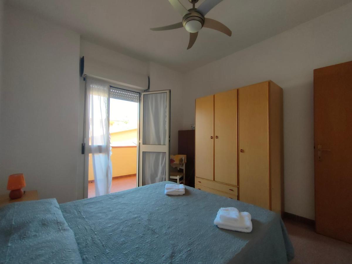 Oasy4 Apartment Villasimius Bagian luar foto