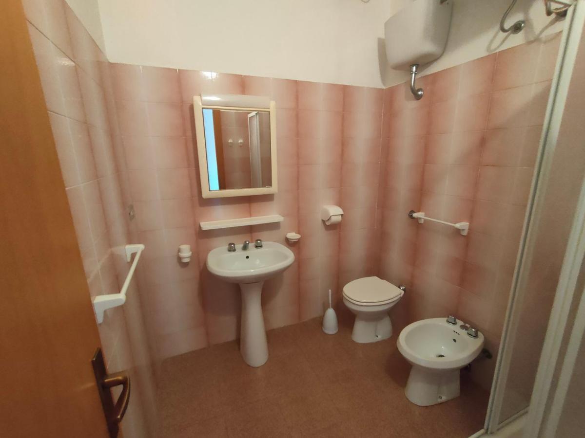 Oasy4 Apartment Villasimius Bagian luar foto